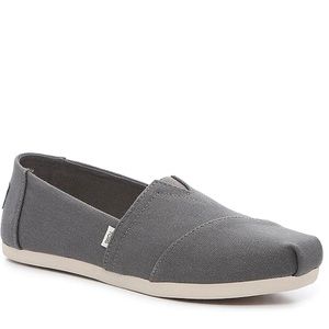 TOMS Traditional Slip-ons